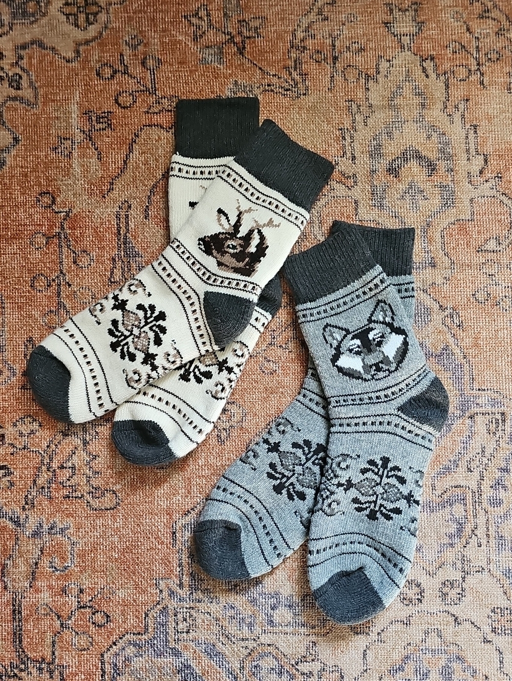 American Eagle Cozy Patterned Winter Crew Socks
